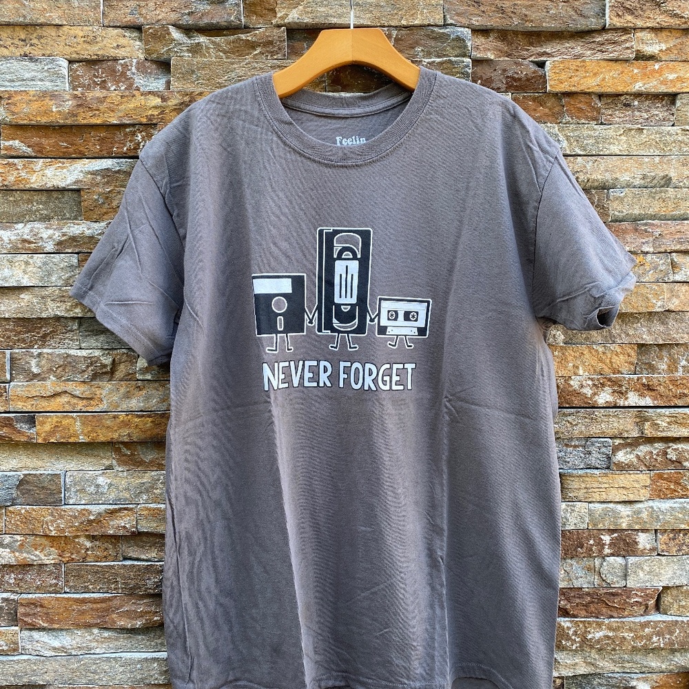 Feelin Good Tees Size L